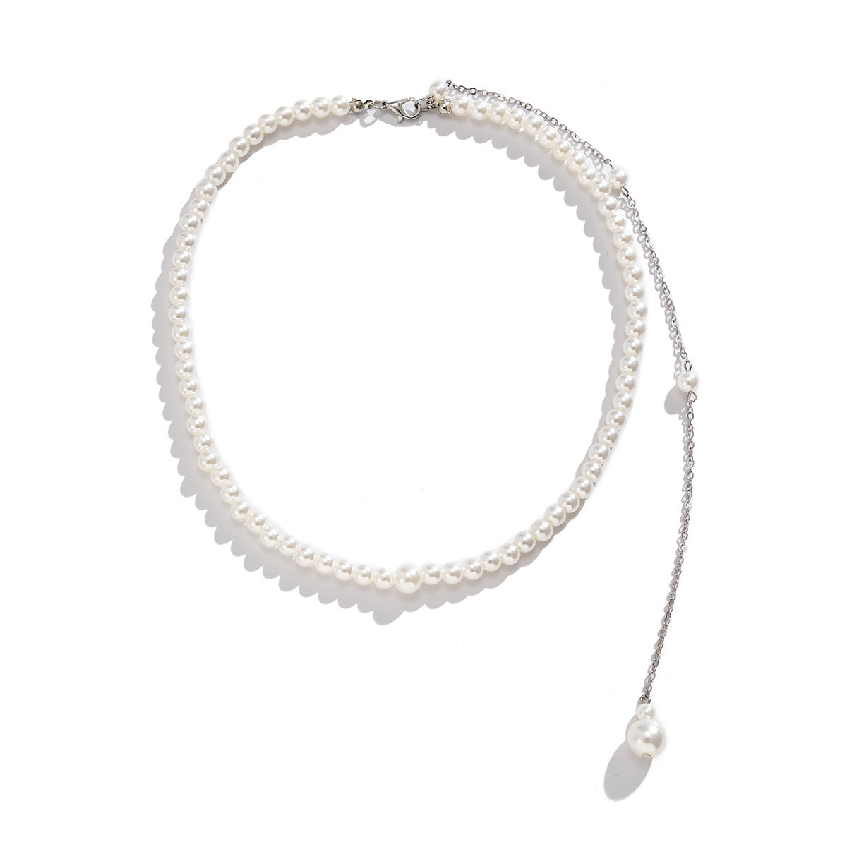 Collar de Perlas con Cadena Trasera – Elegancia Nupcial y Toque Sexy