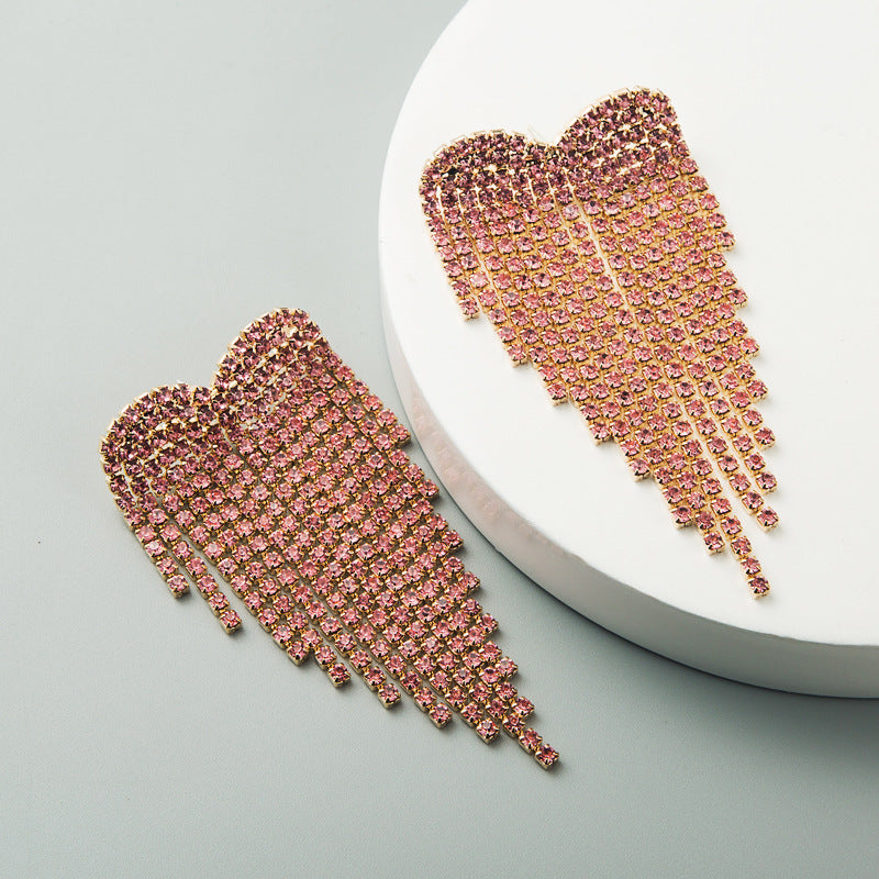 Pendientes Largos con Cristales en Forma de Ala – Brillo Elegante y Estilo Glam