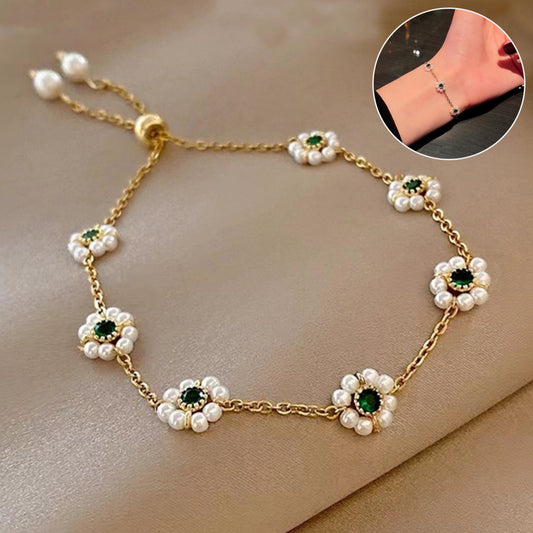 Pulsera de Flores con Perlas y Cristales Verdes | Cadena Dorada Ajustable
