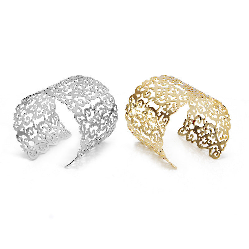 Brazalete Calado Dorado o Plateado | Diseño Romántico y Ligero para Mujer